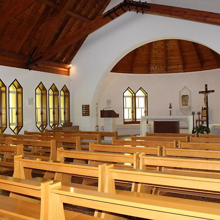 Centro Di Spiritualita Maria Candida Armeno Buitenkant foto