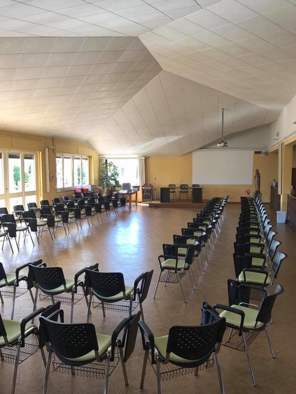 Centro Di Spiritualita Maria Candida Armeno Buitenkant foto